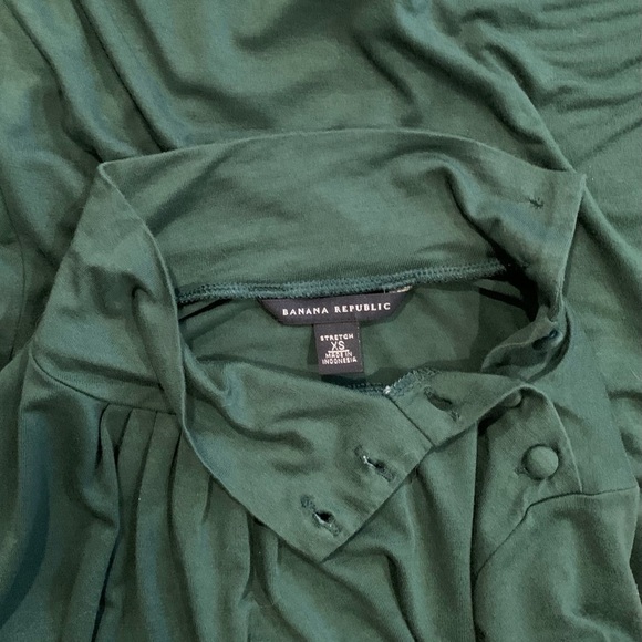 Banana Republic top w buttons & cap sleeves. Sz XS - Picture 6 of 9